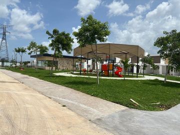 CASA EN VENTA EN MERIDA, TEMOZON NORTE, PRIVADA, MERIDA YUCATAN
