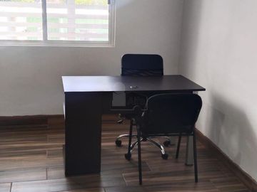 Oficina comercial en renta en Las Granjas, Chihuahua, Chihuahua