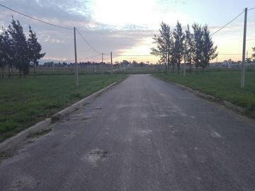 Lotes en Altos de Don Carlos - 501 y 138 - J Hernandez