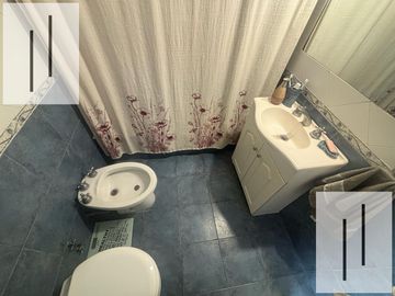 Departamento 2 amb en Venta en Av. Del Libertador y Sturiza Olicos