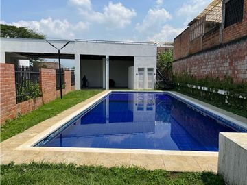 LOTE EN VENTA AL SUR JAMUNDI SOLARES DEL COUNTRY