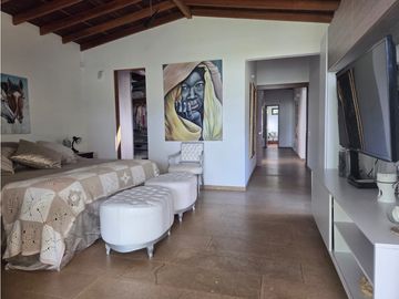CASA CAMPESTRE EN VENTA EN EL MUNICIPIO DE LA CEJA.