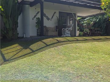CASA CAMPESTRE EN VENTA EN EL MUNICIPIO DE LA CEJA.