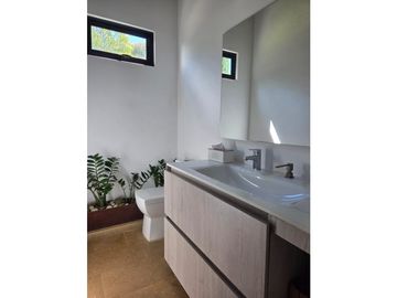 CASA CAMPESTRE EN VENTA EN EL MUNICIPIO DE LA CEJA.
