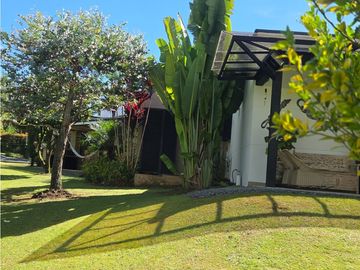 CASA CAMPESTRE EN VENTA EN EL MUNICIPIO DE LA CEJA.