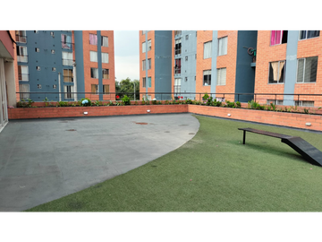 Se vende apartamento en conjunto La Armonia, Bogota.