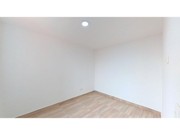 Se vende apartamento en Oporto Club, Bogota.