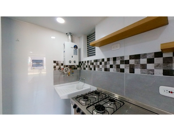 Se vende apartamento en Oporto Club, Bogota.
