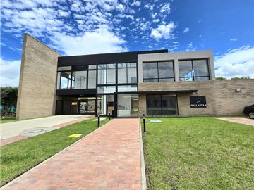 SE VENDE CASA EN CHIA CONJUNTO CERRADO