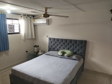 VENDO AMPLIA CASA EN CIUDAD JARDIN BARRANQUILLA