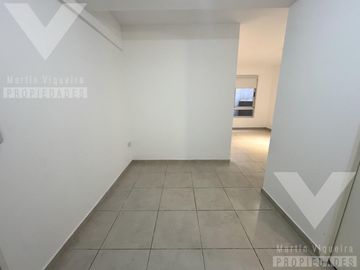 Departamento en alquiler sobre Avenida Dorrego, a metros subte B