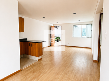 Departamento con roof garden privado en renta en Roma Norte