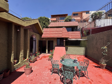 Casa en venta en Lomas de Guadalupe, Las Águilas | Amplios espacios, roof garden
