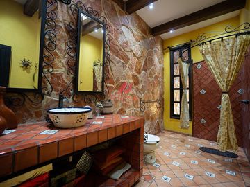 Casa en Venta en San Martín de las Flores, Tlaquepaque