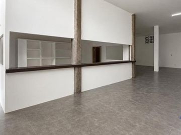 BODEGA EN RENTA EN ZARAGOZA CASI ESQUINA CONVENCIÓN NORTE