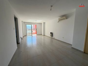 Departamento en alquiler | Torre Paseo de la Ciudad – Pleno centro