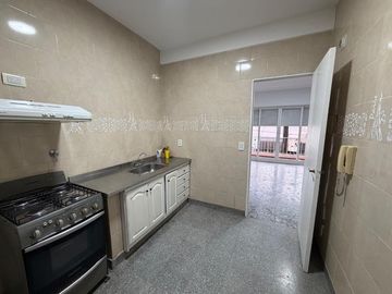 Departamento en alquiler en Quilmes Centro