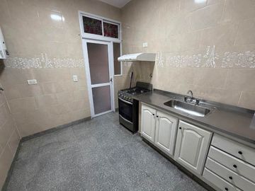Departamento en alquiler en Quilmes Centro