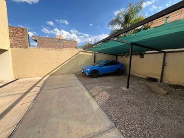 Venta departamento 3 amb con cochera, el Challao