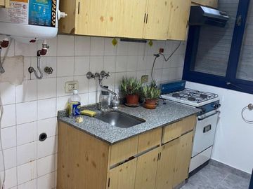 Dpto en Nva Cba dos Dorm Indep y Roundeau