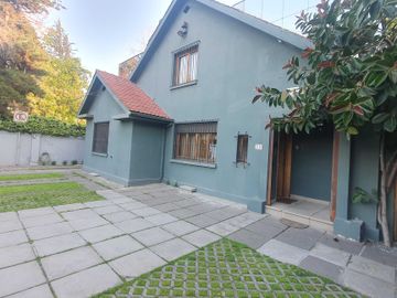 Casa en venta  en LAS CONDES
