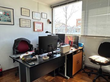 Casa en venta  en LAS CONDES