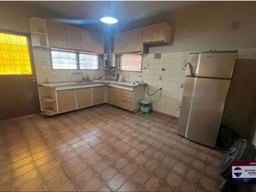 VENTA CASA 4 AMB-HURLINGHAM-V. TESEI-APTA CRÉD.