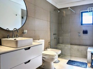 VENTA CASA 2 DORMITORIOS PILETA CAMPO TIMBÓ