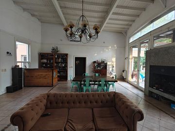 CASA EN VENTA BARRIO CUBE ESCOBAR