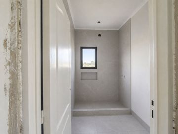 CASA VENTA PRADERAS 57 CAÑUELAS 4 AMBIENTES COCHER