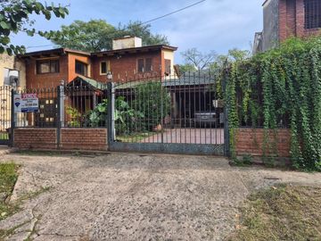 VENTA CASA 2D COCH PQE APTO DUPLEX VILLA BELGRANO