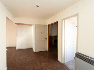 PH 3 ambientes en venta Belgrano R cochera  jardín
