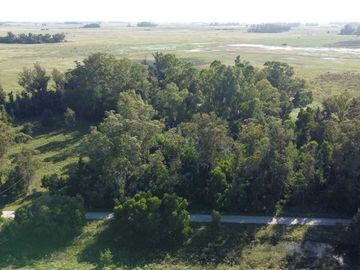 Venta de casa quinta/campo con pileta en Verónica