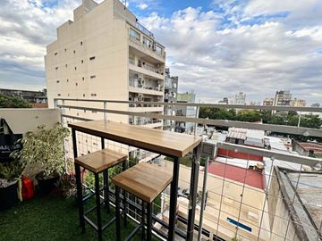 VENTA 2 AMBIENTES BALCON MONTE CASTRO APTO CREDITO