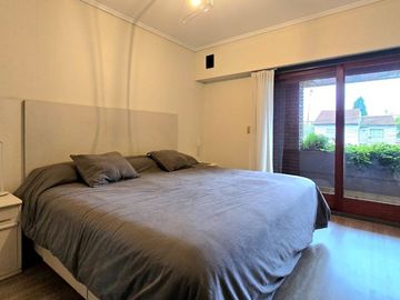 CASA CHALET 5 AMB. PISCINA SAUNA JACUZZI COCHERA