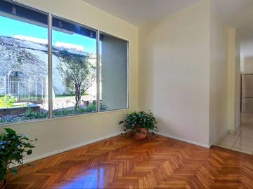 DPTO VENTA 3 AMB, balcon COCHERA EXC UBICACION