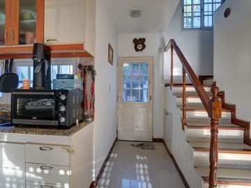 Venta PH 2 amb + altillo con patio Monte Castro