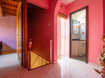 Casa en venta 4 amb con quincho Lomas de Zamora