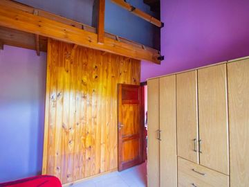 Casa en venta 4 amb con quincho Lomas de Zamora