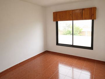 ALQUILER CASA 3 AMBIENTES LIBERTAD MERLO