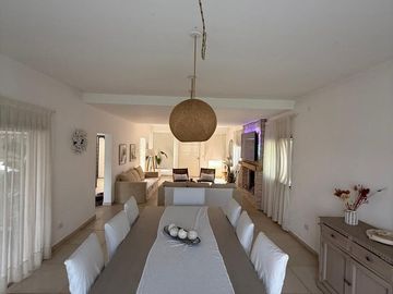 VENTA .CASA A LA LAGUNA . SAN SEBASTIAN .Area 9