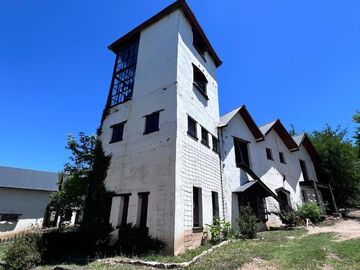 CASONA EN VENTA - CASA GRANDE - PUNILLA