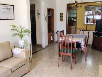 PH VENTA TOLOSA 2 DORMITORIOS ESCRITORIO AL FRENTE