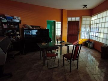VENTA CASA 5 AMB LINIERS COCHERA APTO CREDITO