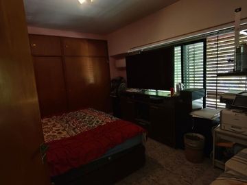 VENTA CASA 5 AMB LINIERS COCHERA APTO CREDITO