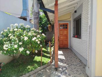 CASA 3AMB+ QUINCHO C/PARRILLA Y PATIO-APTO CREDITO