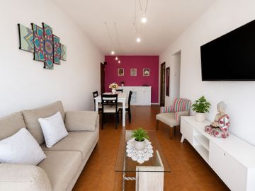 Departamento 3 ambientes, excelente estado.