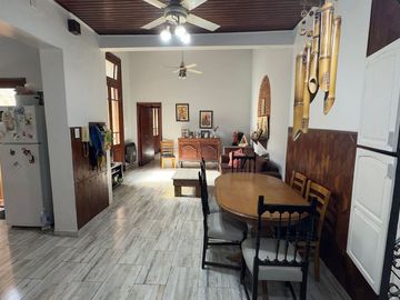 Ph 4 ambientes en venta, villa mitre con terraza