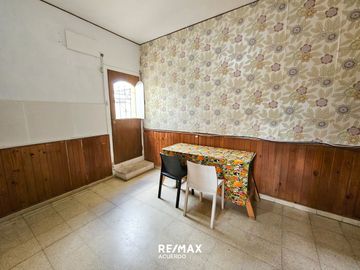 SAN NICOLAS VENTA LOTE CON DOS VIVIENDAS 2 HAB C/U