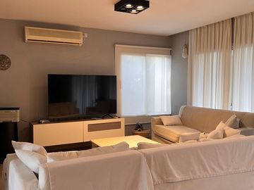 VENTA DE CASA DE 4 DORMITORIOS - ALTO VERDE 3